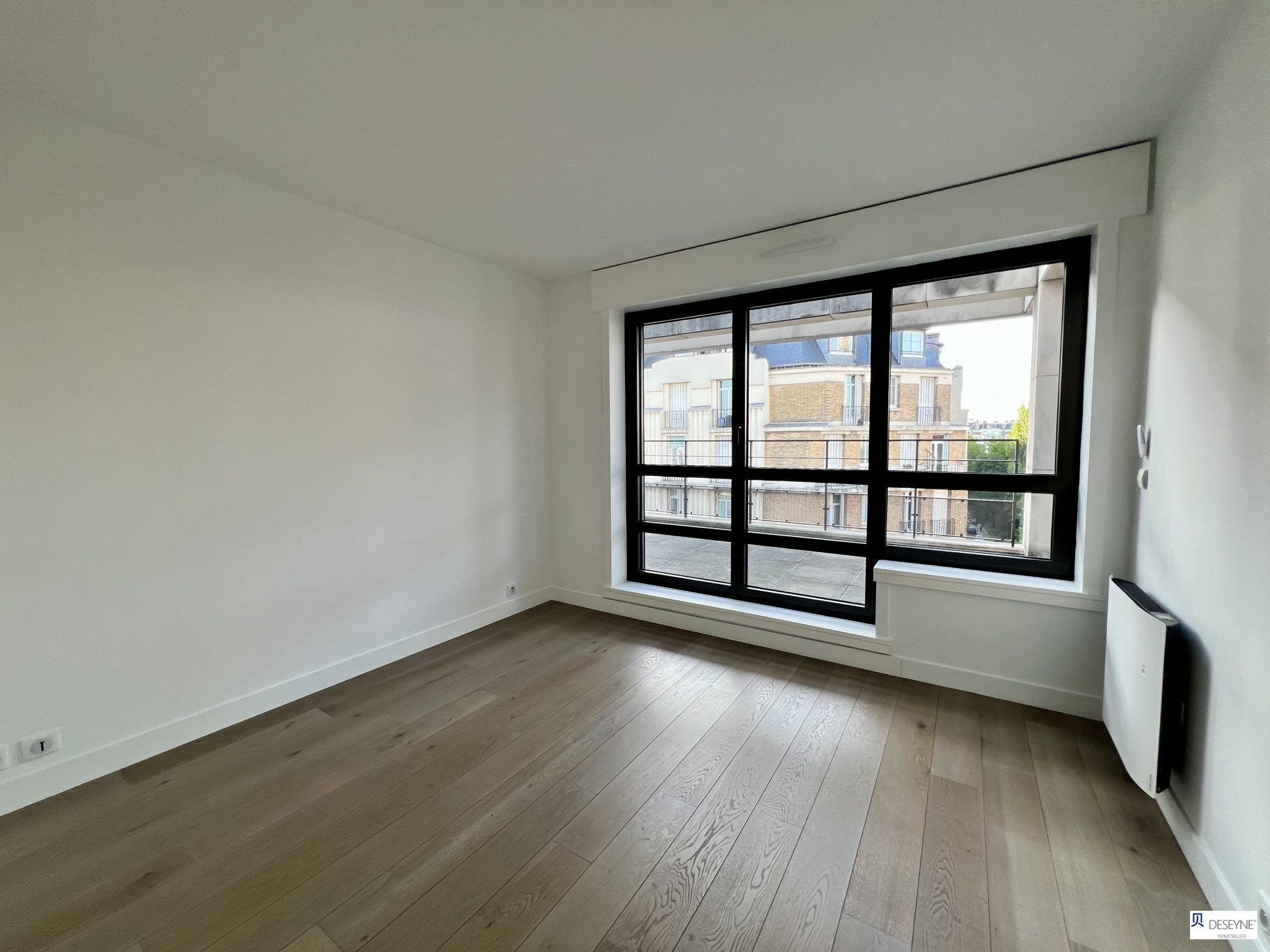 Flat Rue Lecourbe in Paris