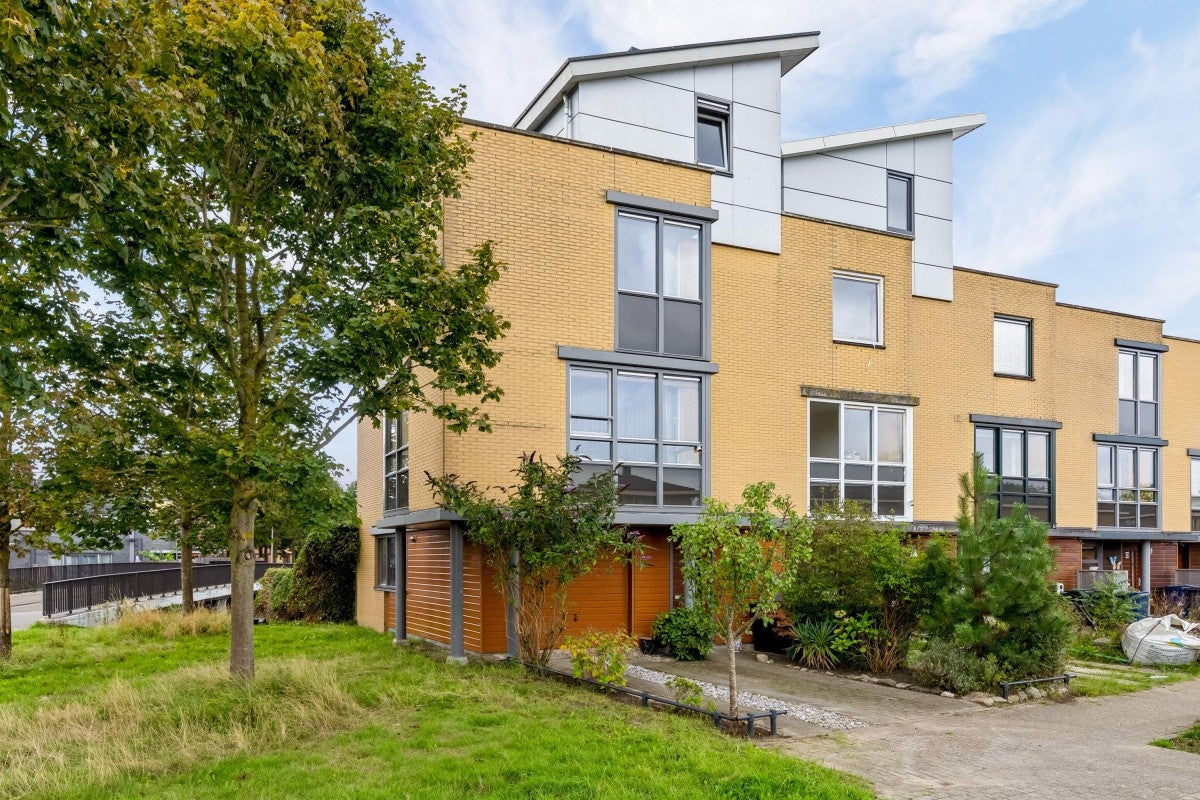 Huis Henk Sprengerweg 72 in Almere