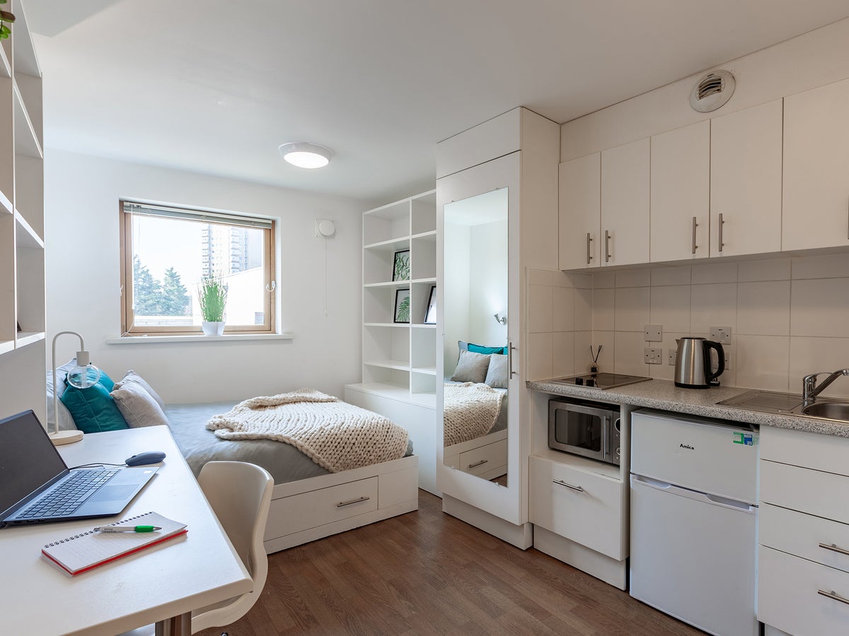Room Herne Hill in Greater London