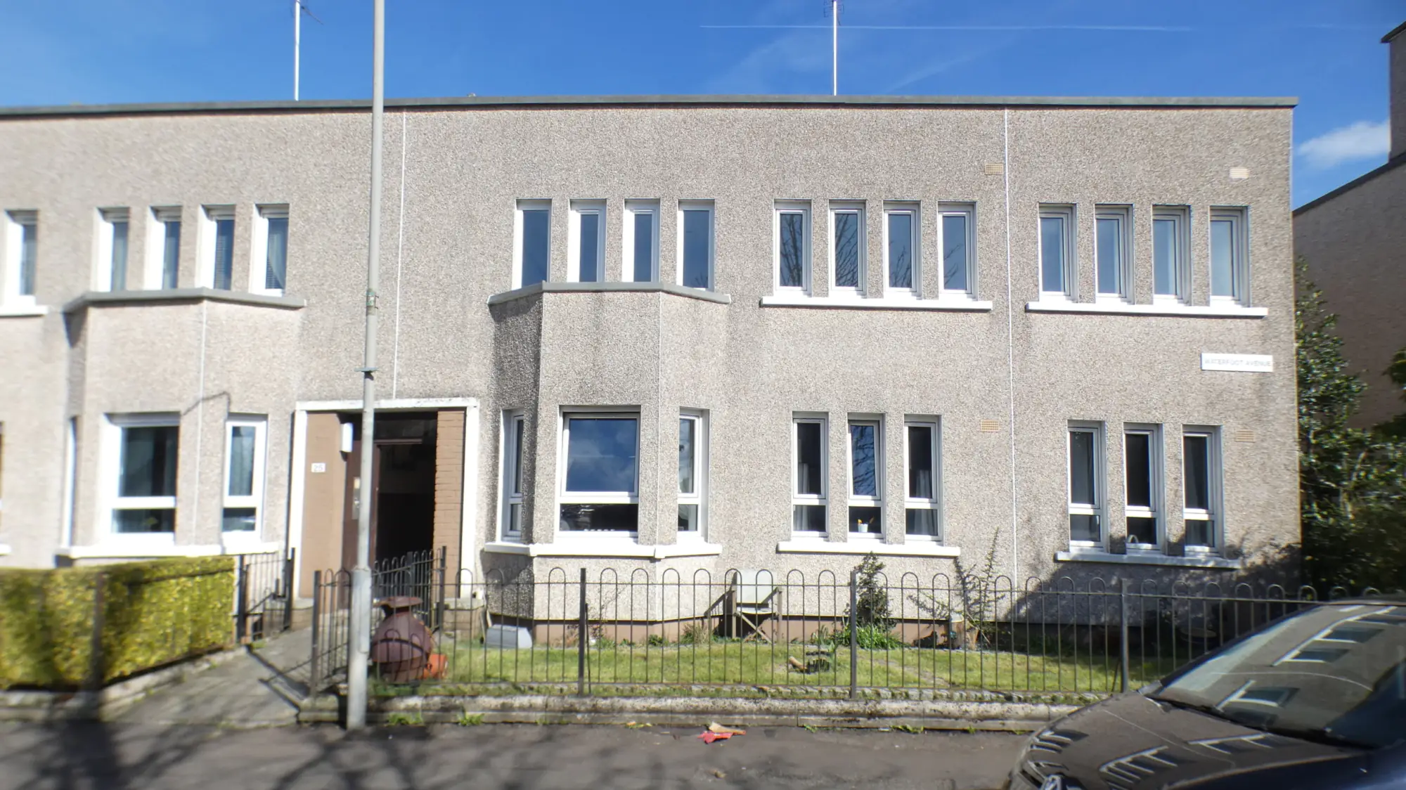 House Waterfoot Avenue in Glasgow