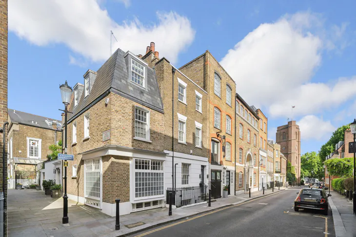 House Old Church Street in Greater London