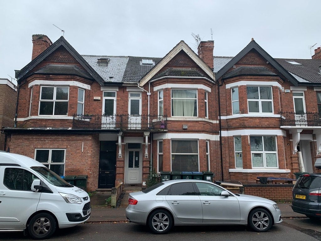 Flat Albany Road in Coventry