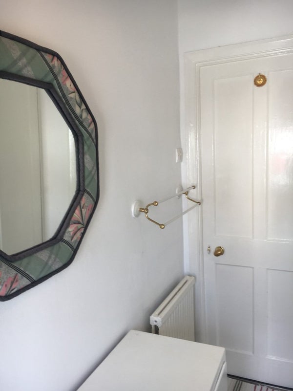 Room Bowfell Road in Greater London
