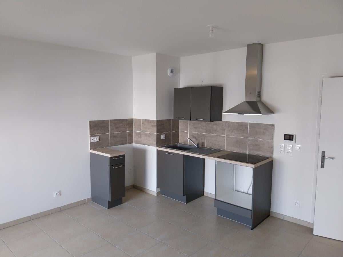 Appartement Rue Oum Kalthoum à Lyon