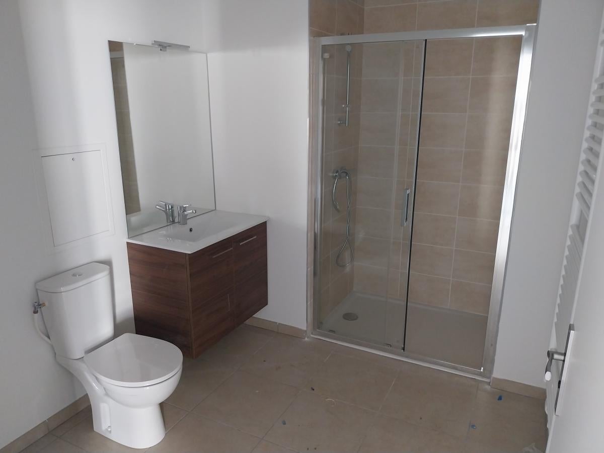 Appartement Rue Oum Kalthoum à Lyon