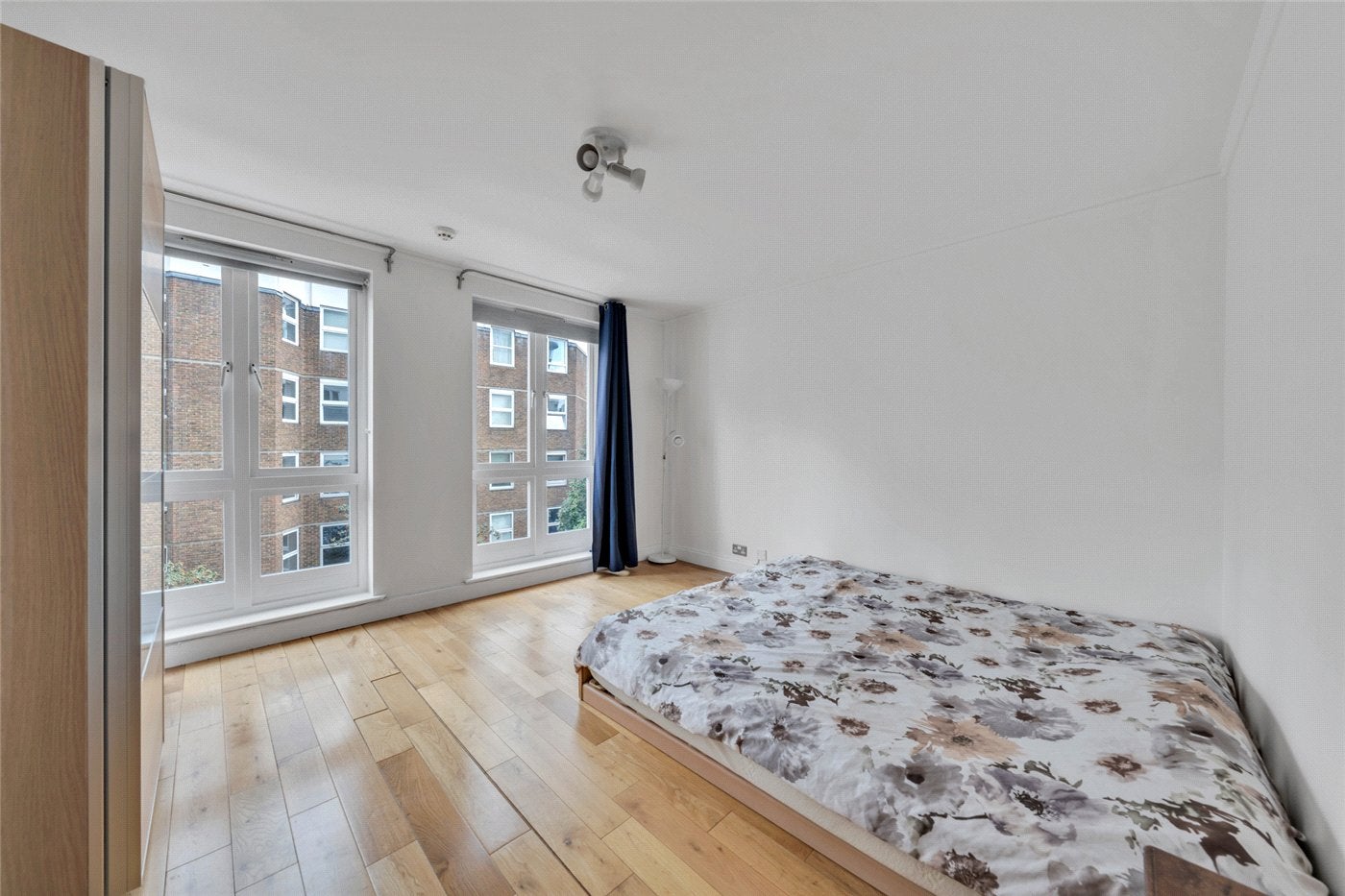 Flat Warrington Gardens in City of Westminster