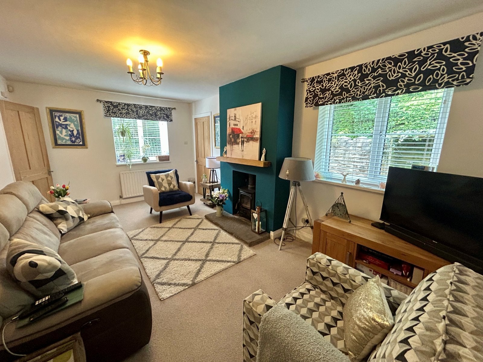 House Hungate Close in Saxton