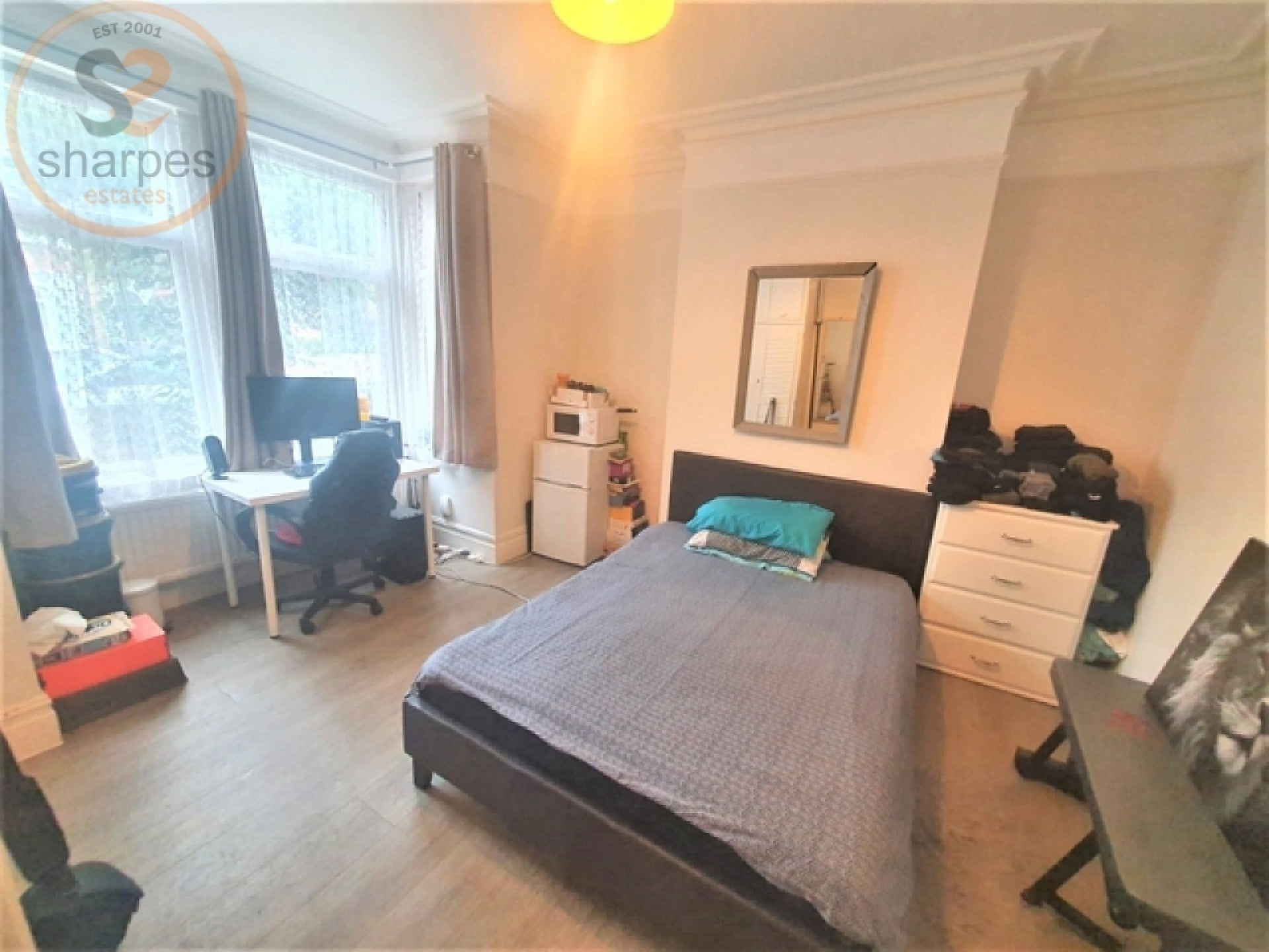 Room Cavendish Road in Greater London
