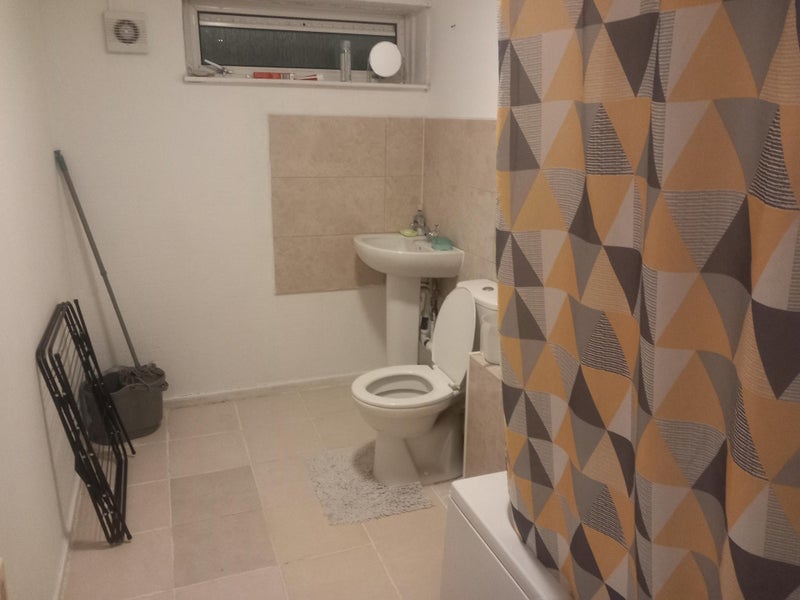 Room Rokeby Drive in Sheffield