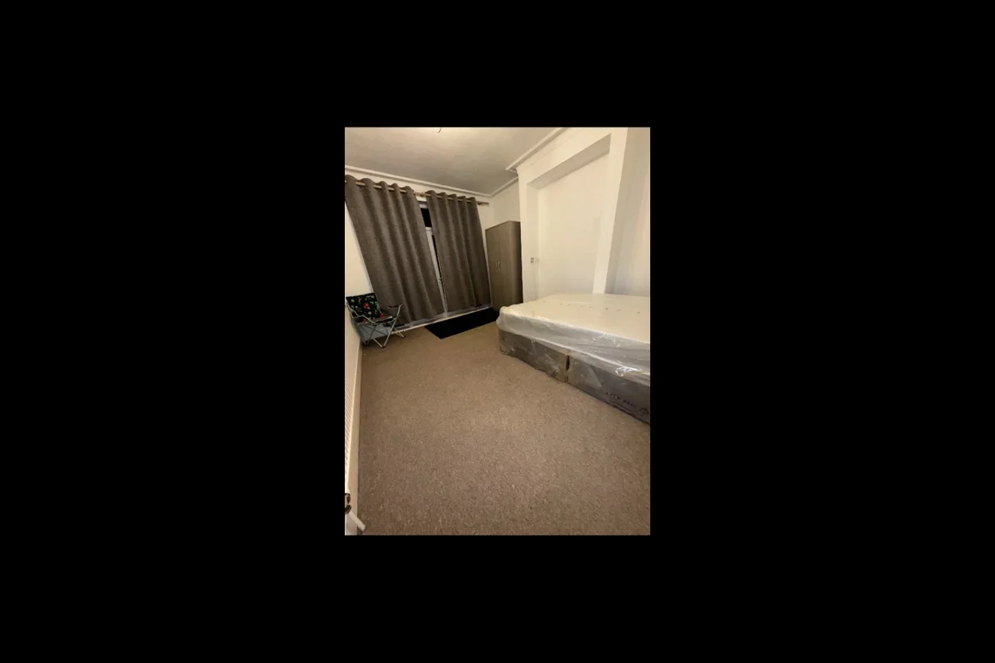 Room Highfield Crescent in Greater London