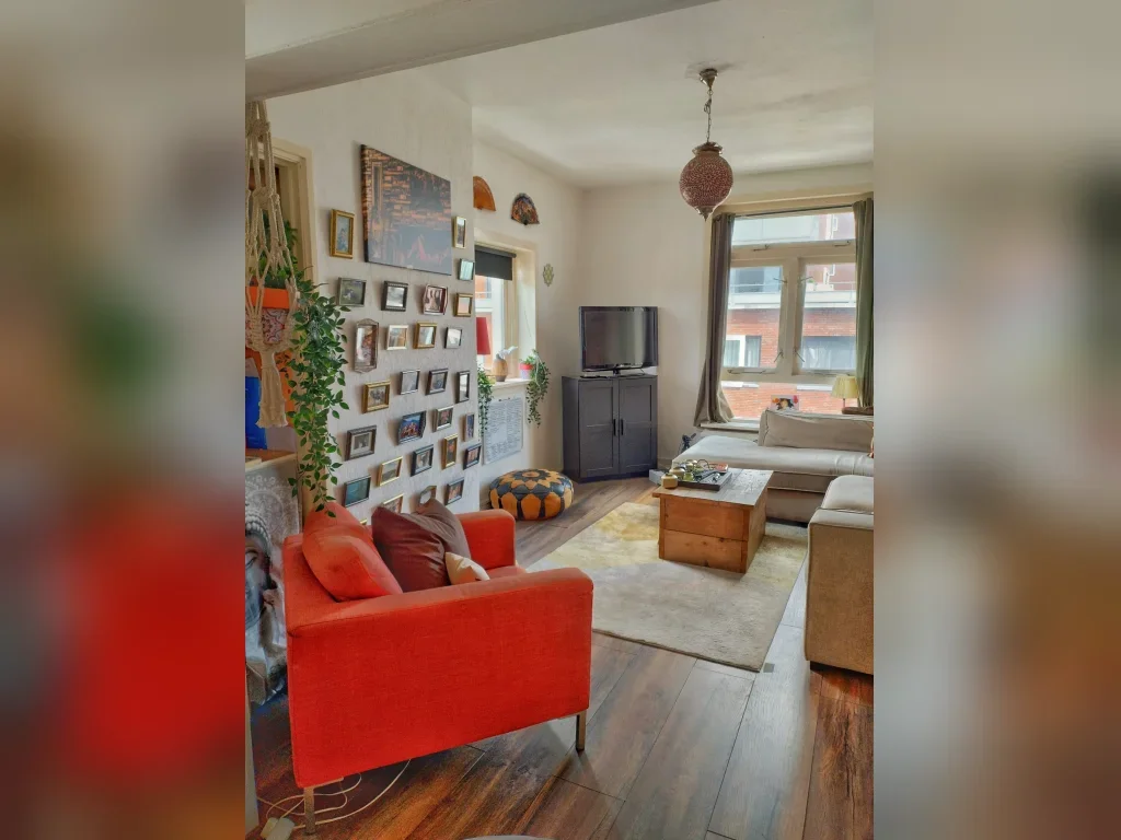 Appartement Zeezwaluwstraat in Den Haag
