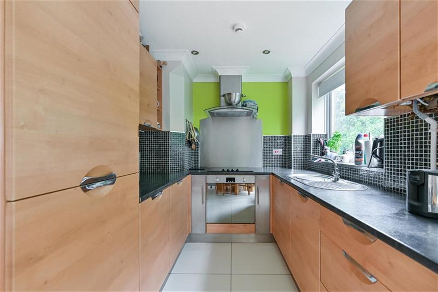 Flat Lima Court in Reading