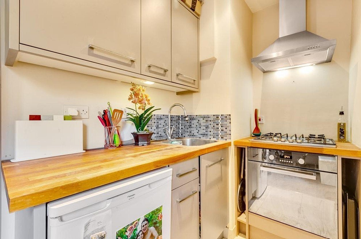 Flat Nevern Square in Greater London
