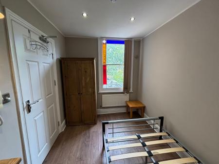 Room Lincoln Road in West Lindsey