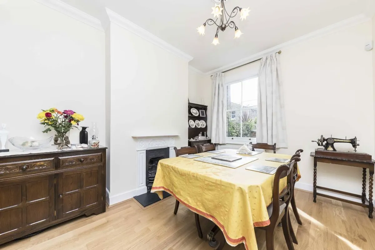 House Lothair Road in Greater London