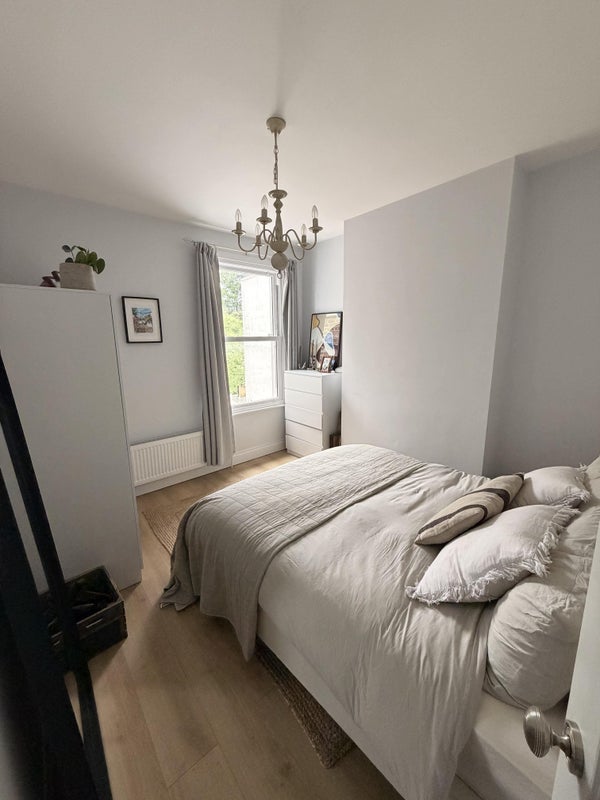 Room Summerley Street in Greater London