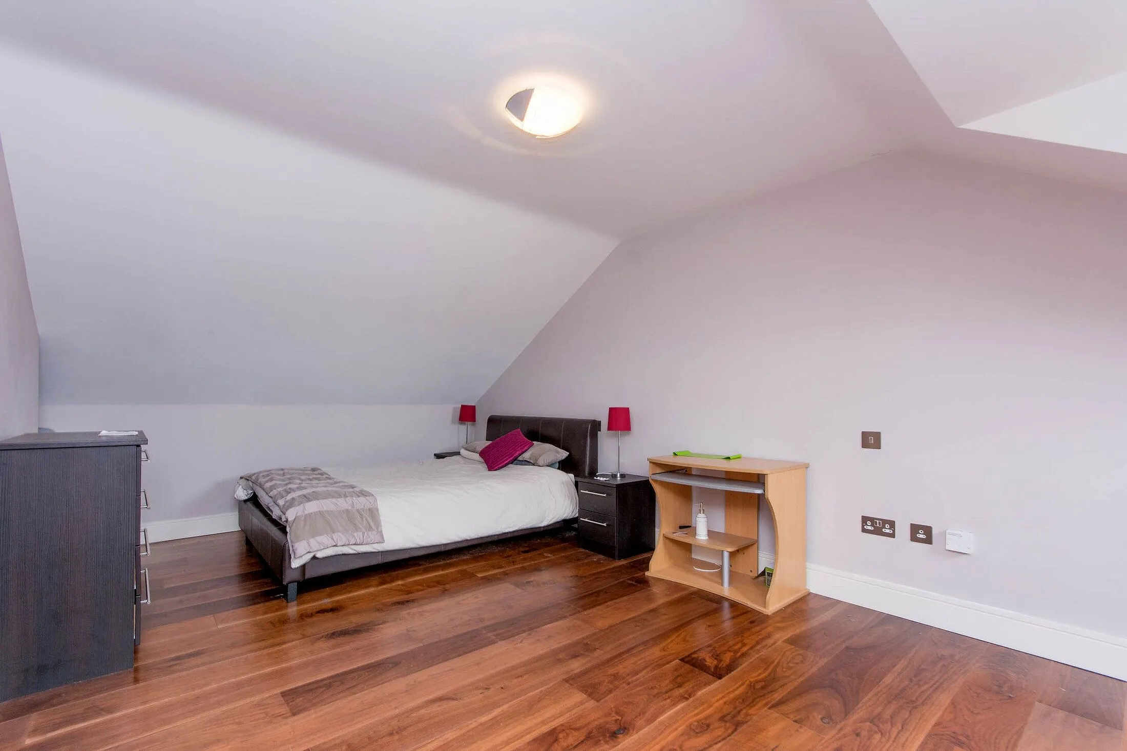 Flat Chaseley Court in Greater London