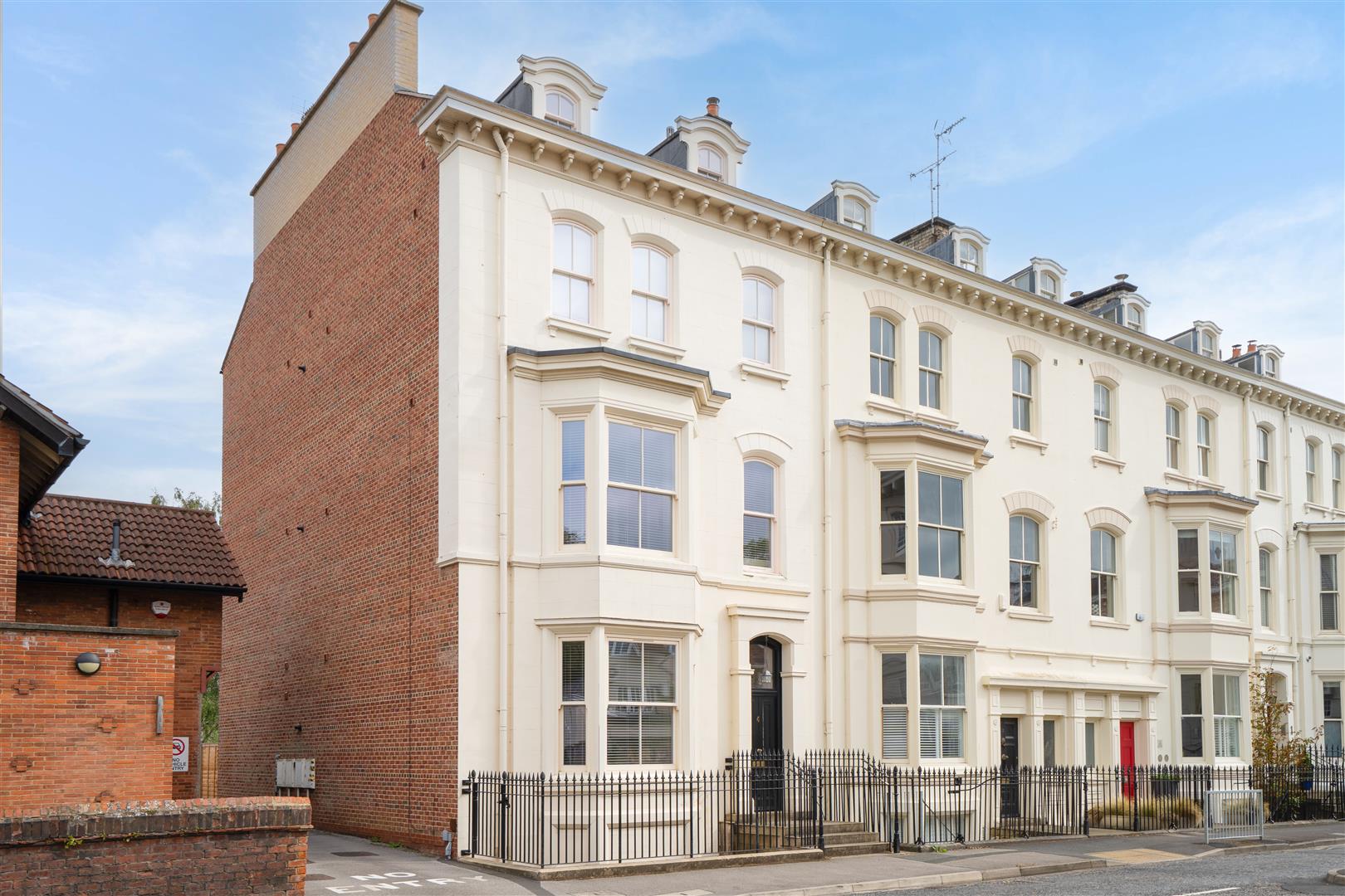 Flat Dalton Terrace in York