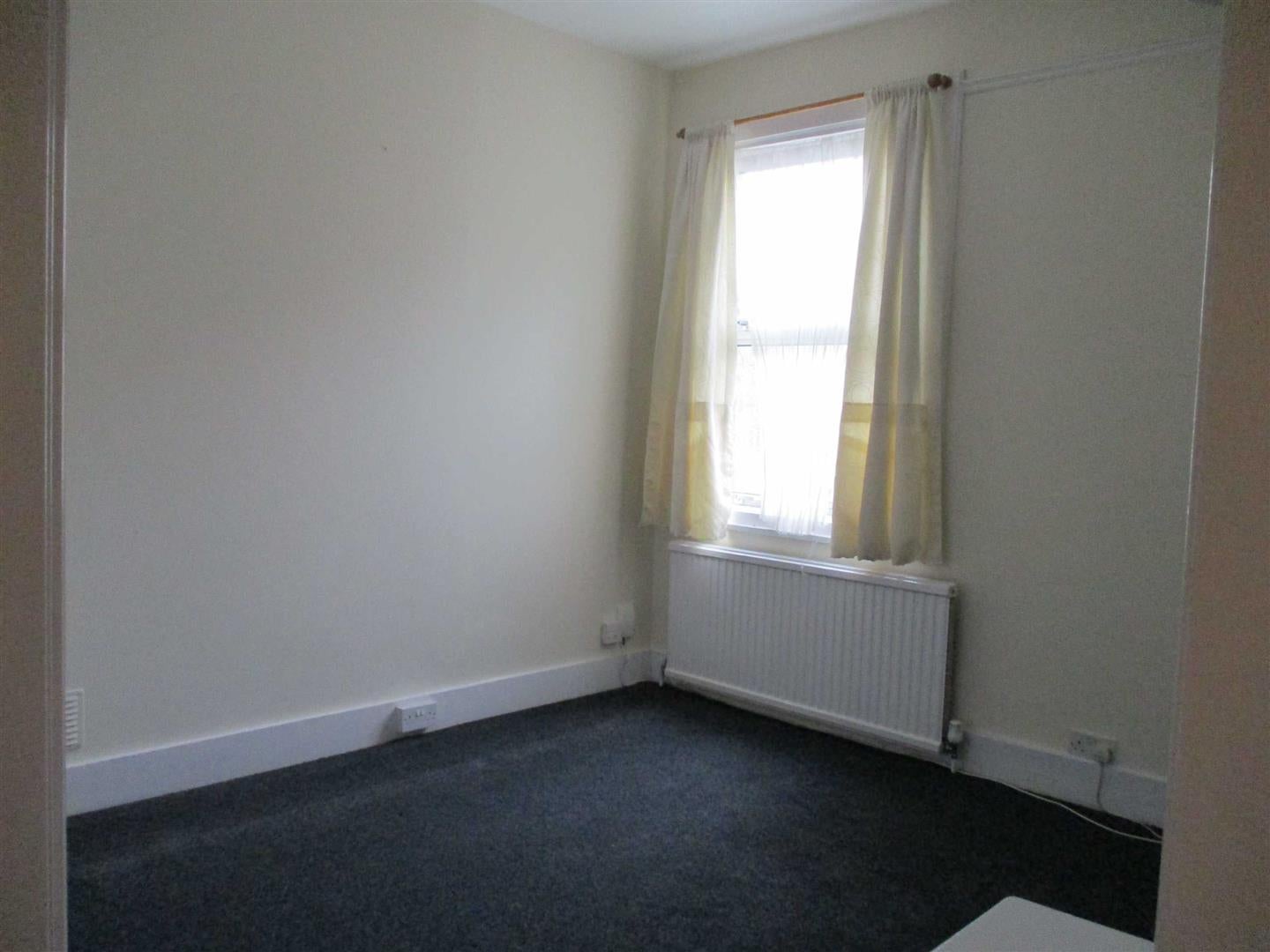 Flat Balfour Road in Greater London