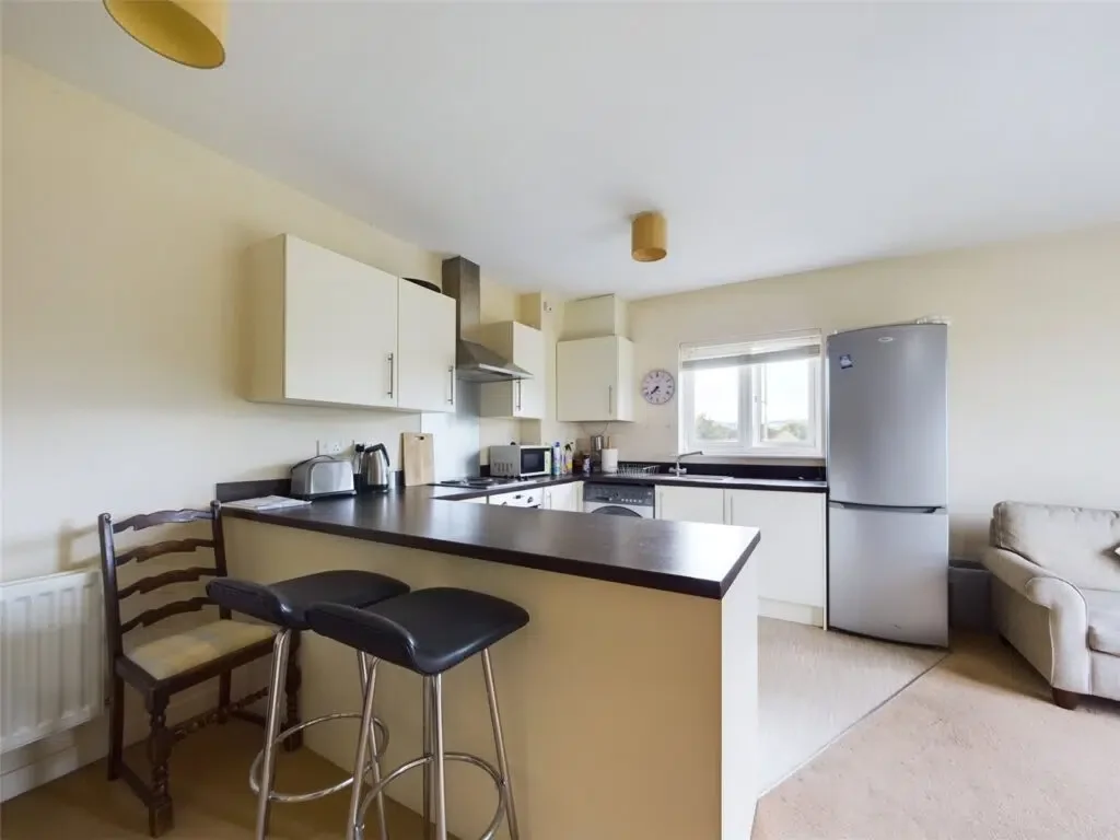 Flat Gemini Close in Cheltenham