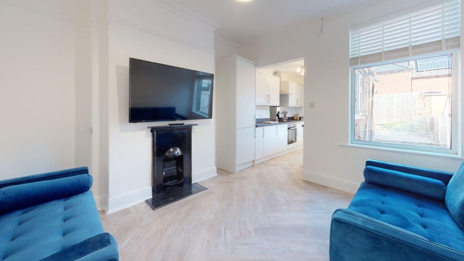 Room Carholme Road in Lincoln