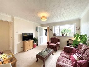 Flat Deeble Close in Threemilestone