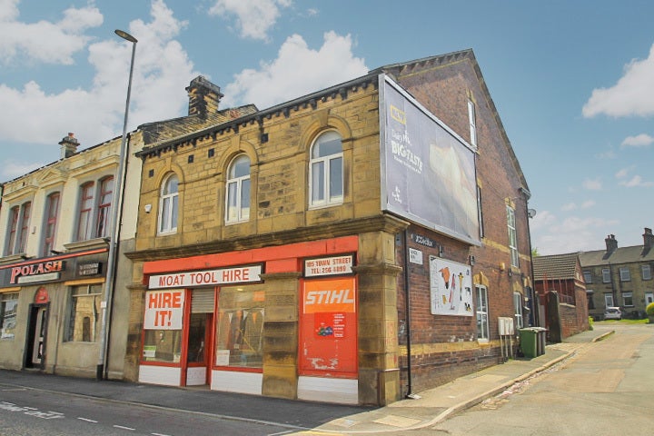Flat Town Street in Leeds
