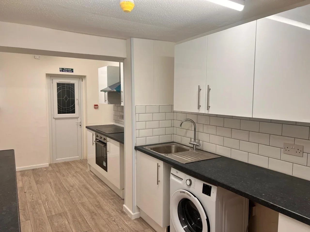 Room Helpeston in Basildon
