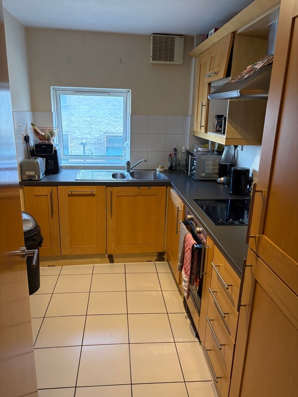 Room Lowther Road in Greater London