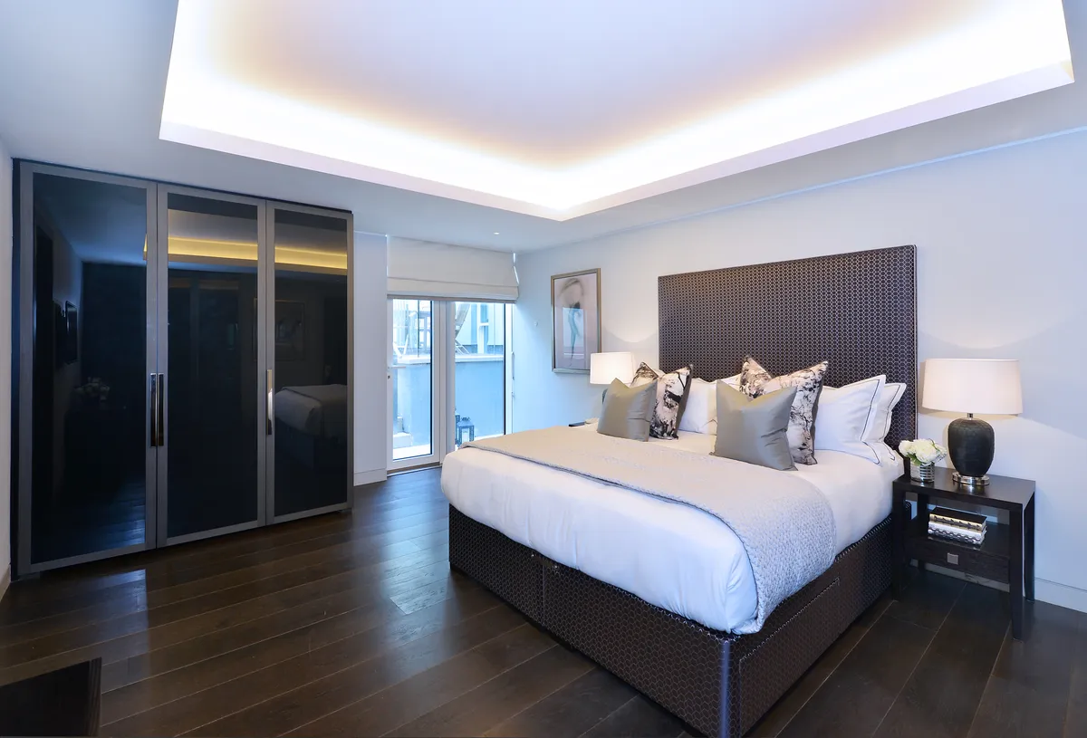 Flat Duke Street in City of Westminster