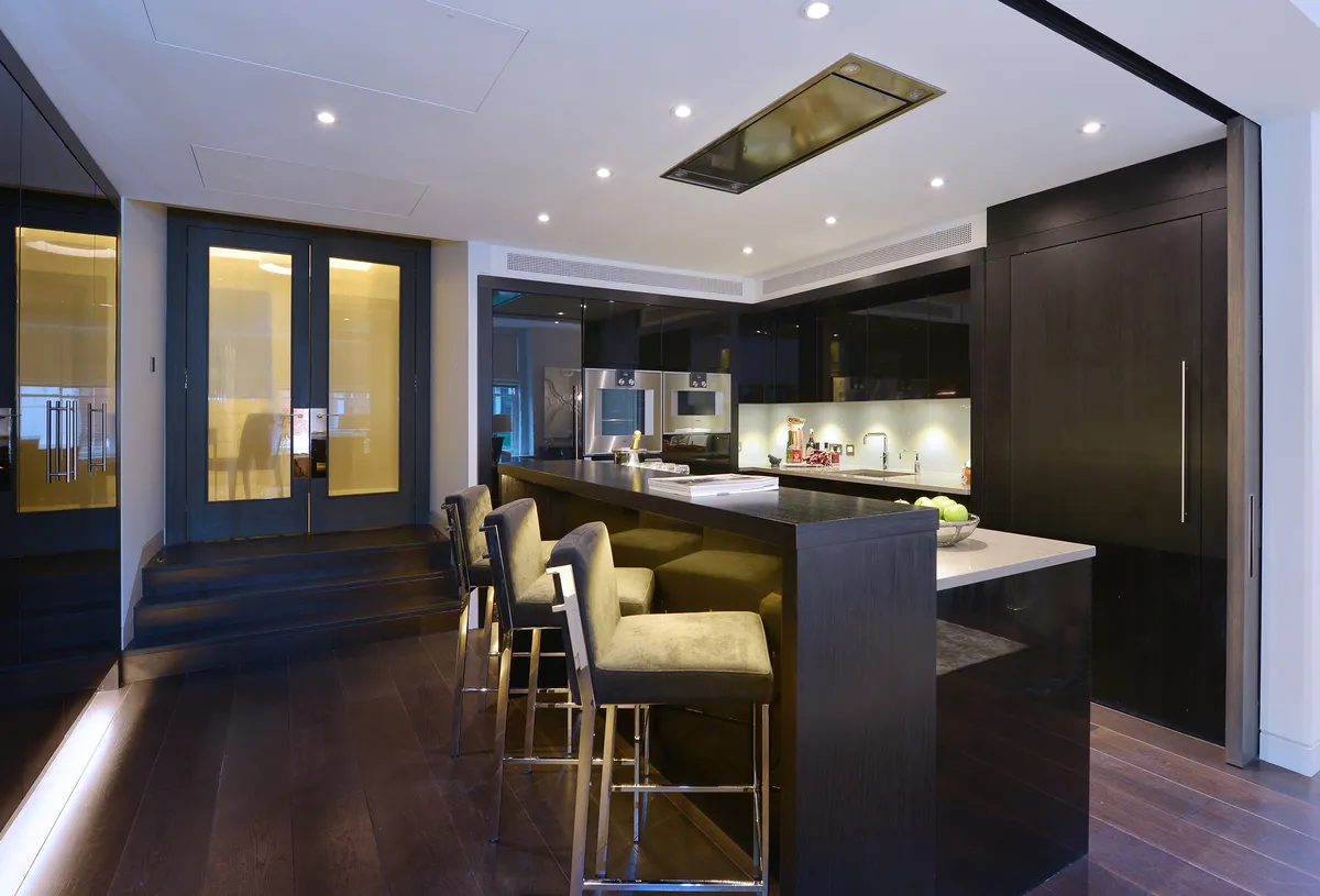 Flat Duke Street in City of Westminster