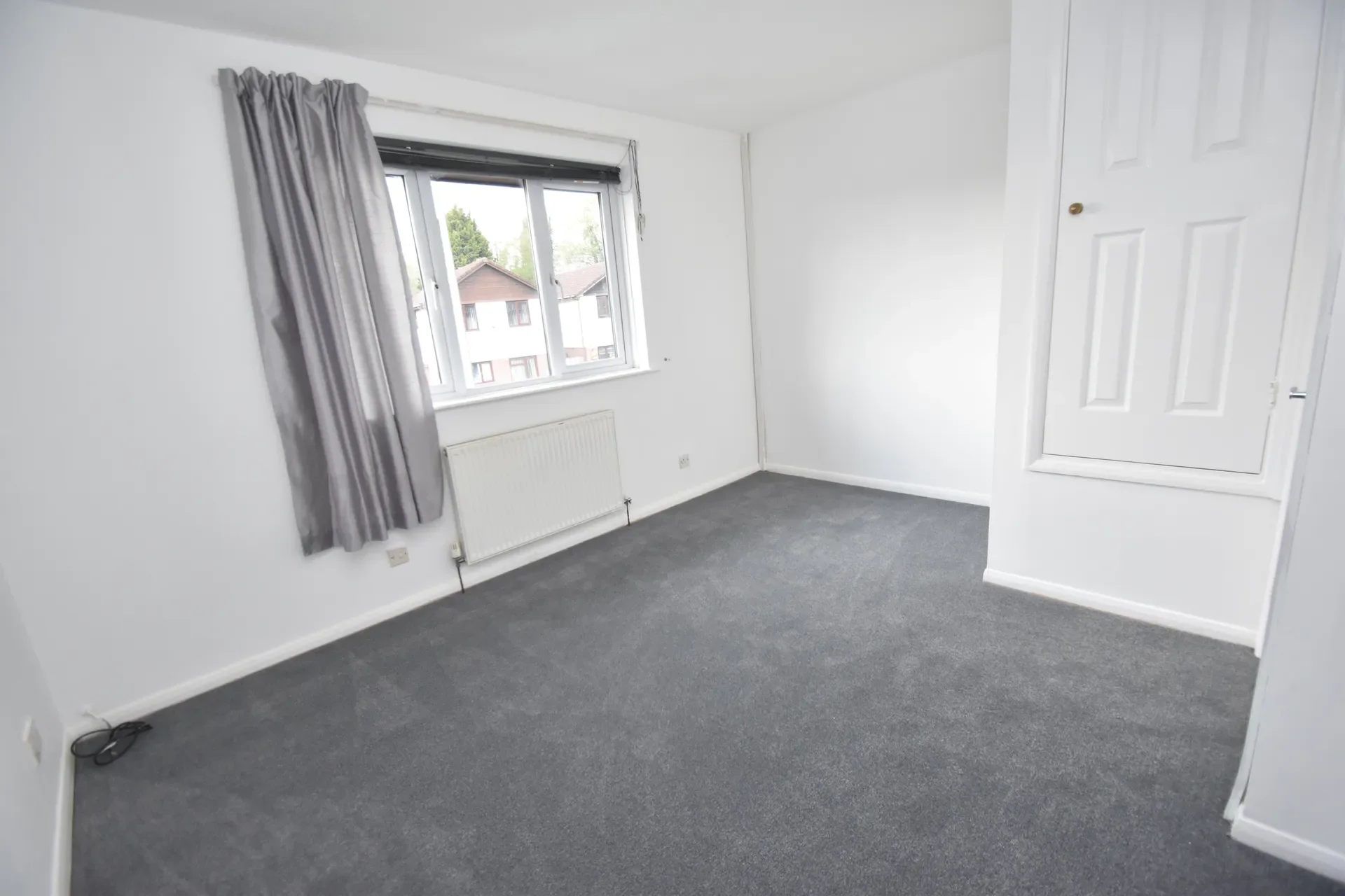House Park View Gardens in Newport