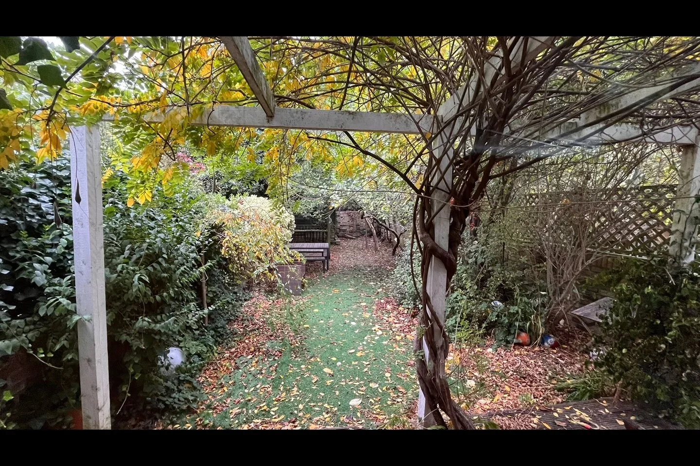Flat Highbury Hill in Greater London