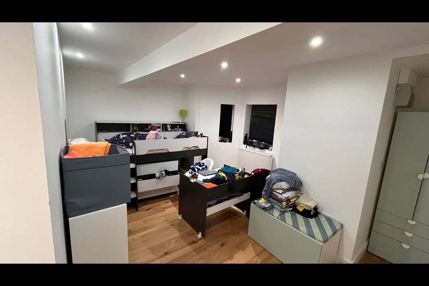 Flat Highbury Hill in Greater London