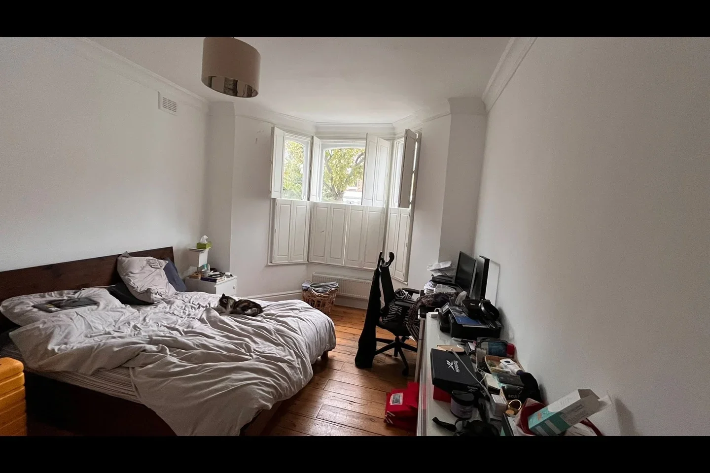 Flat Highbury Hill in Greater London
