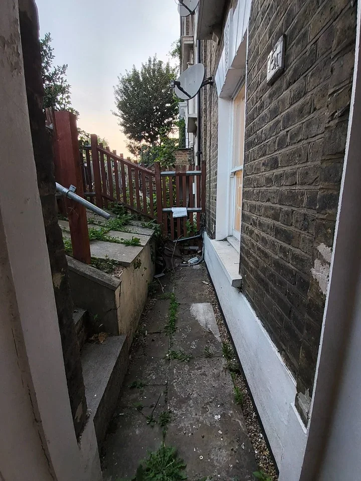 Flat Graham Road in Greater London