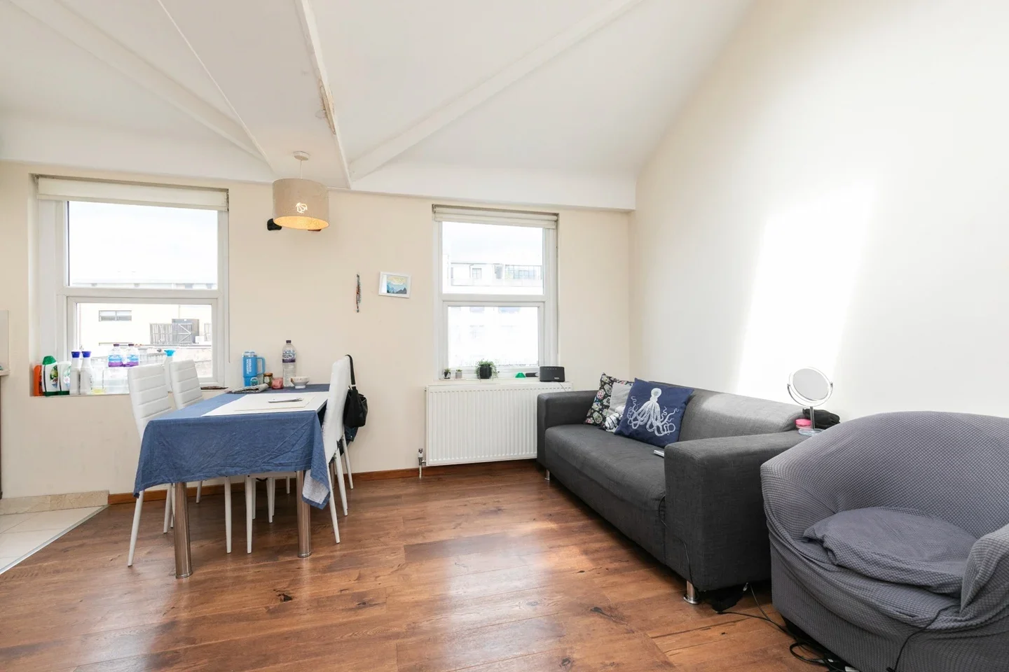 Flat Camden High Street in Greater London