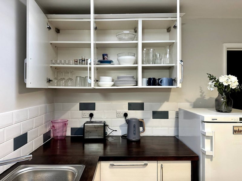 Room Richings Way in Richings Park