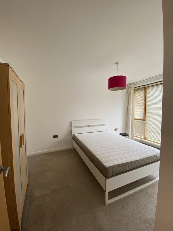 Room Wilbraham Road in Manchester