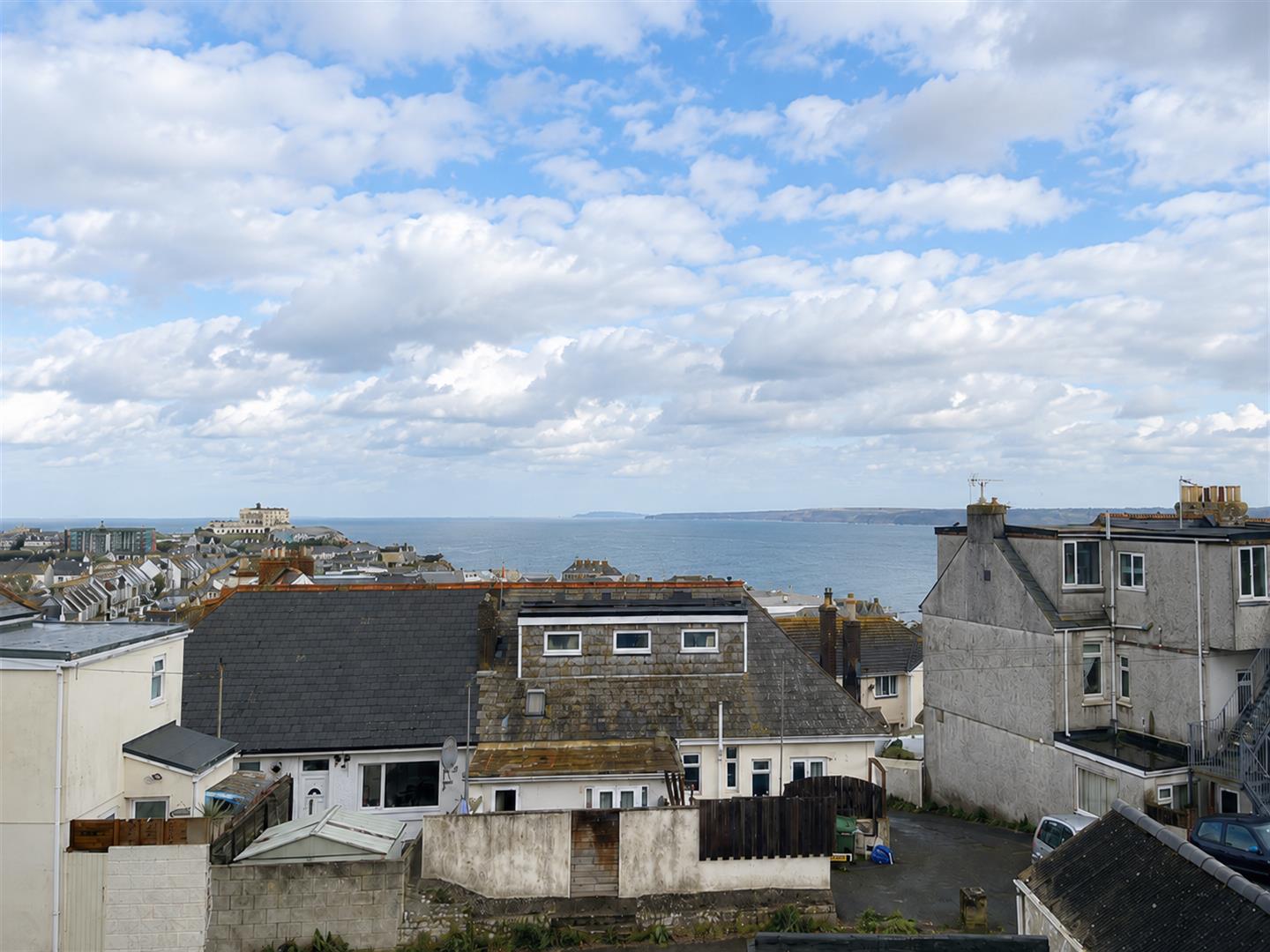 Flat Mount Wise in Newquay