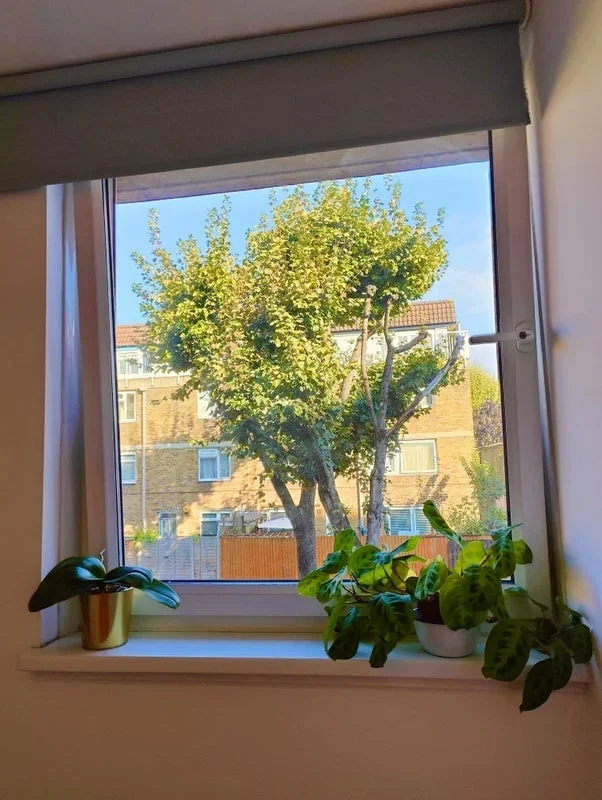Room Cable Street in Greater London