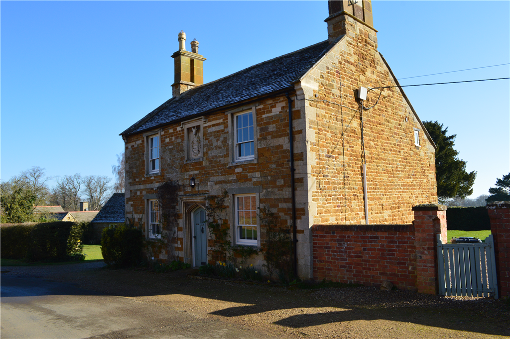 House Paddock Lane in Harborough