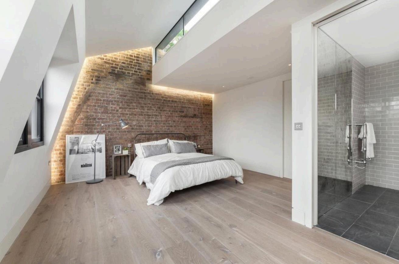 Flat Great Titchfield Street in City of Westminster