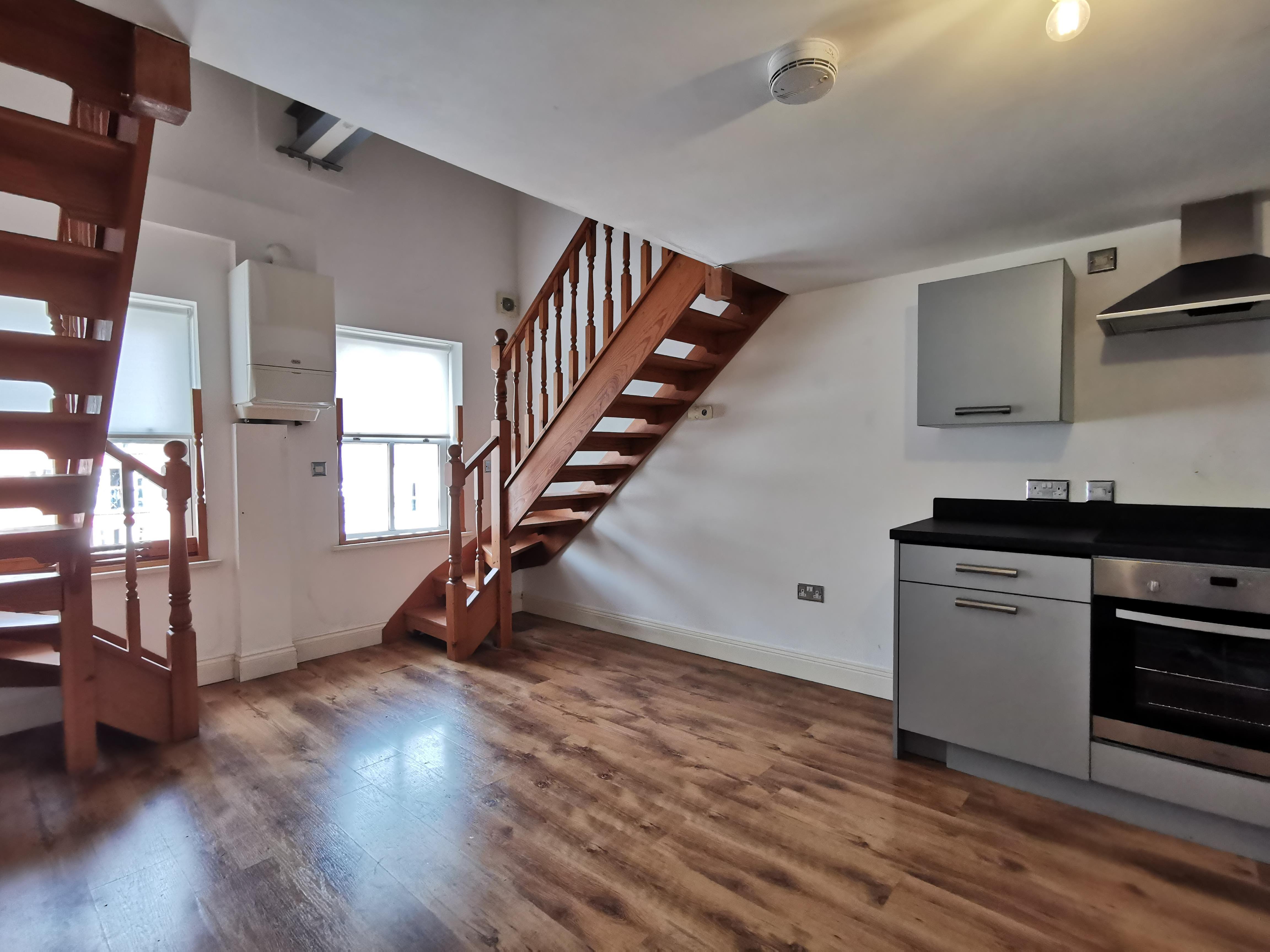 Flat Wicker Hill in Trowbridge