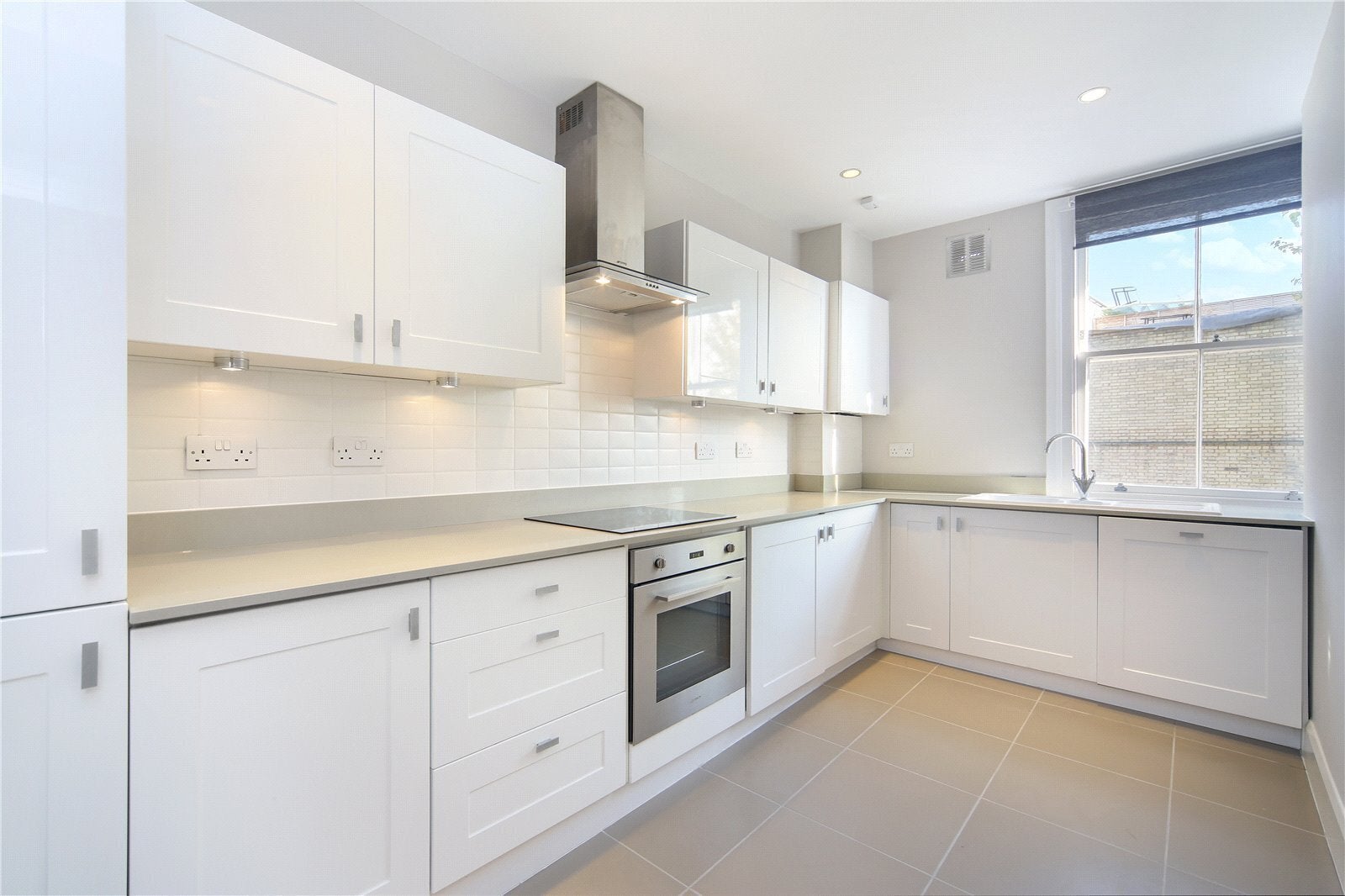 Flat Fulham Road in Greater London