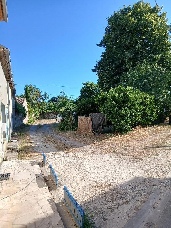 House Rue des Treilles in Libourne