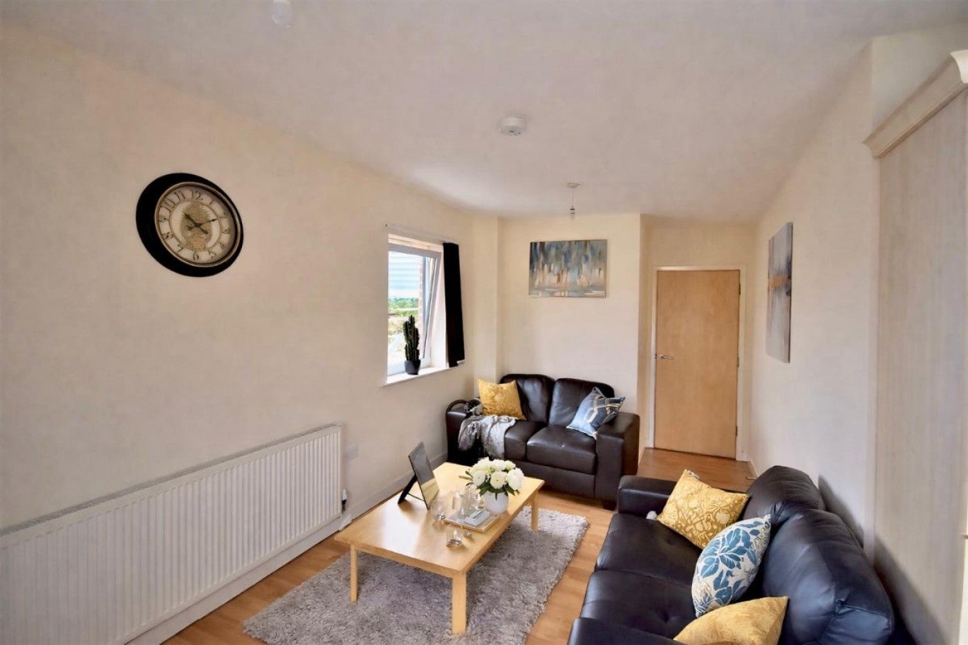 Flat Broomhall Street in Sheffield
