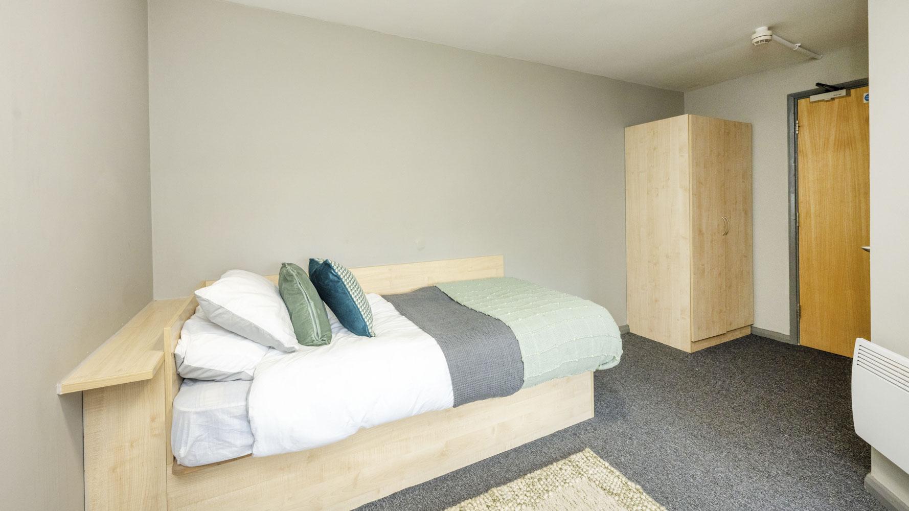 Room Pershore Road in Birmingham