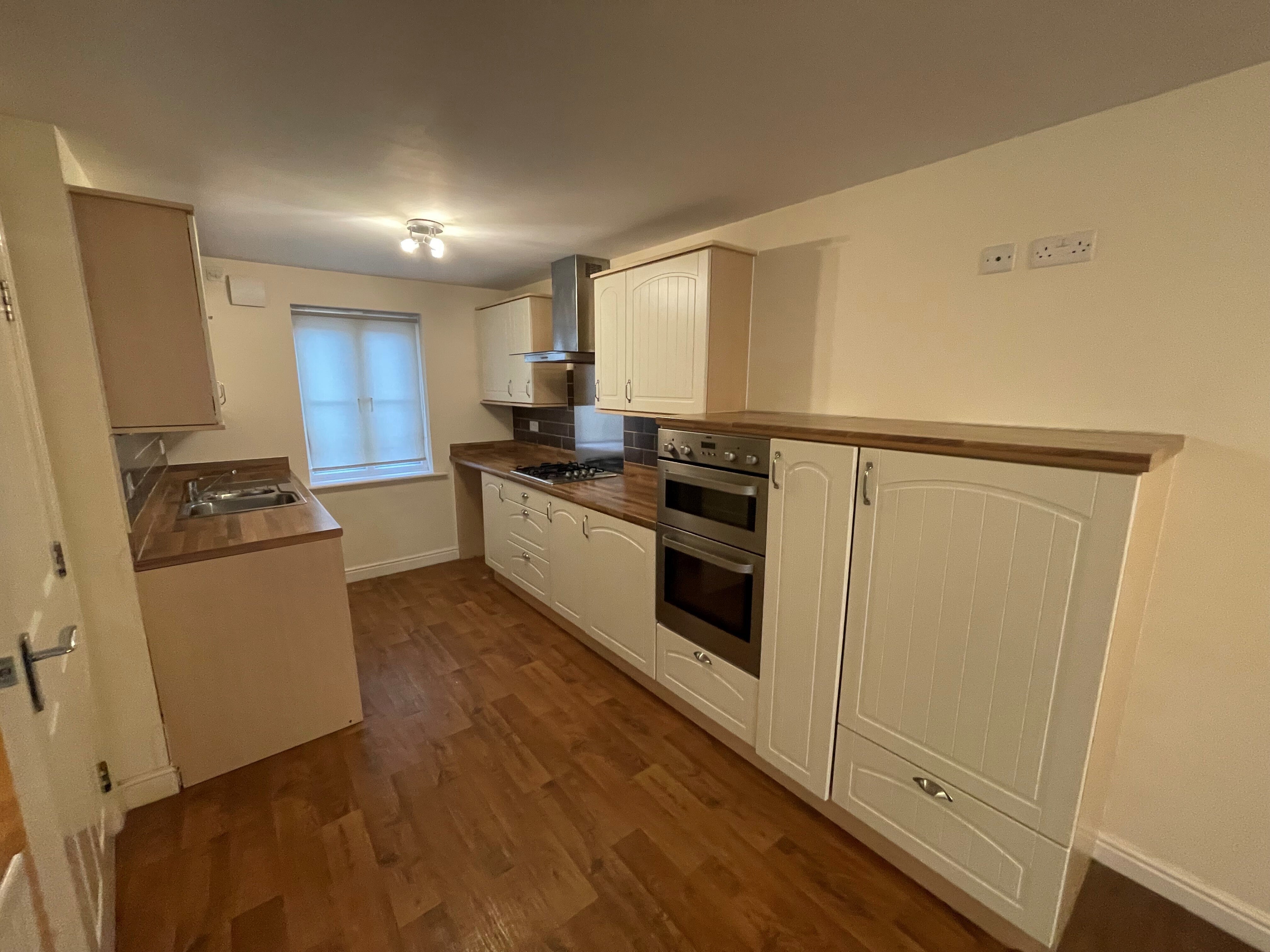 House Cwrt Rebecca in Pontarddulais