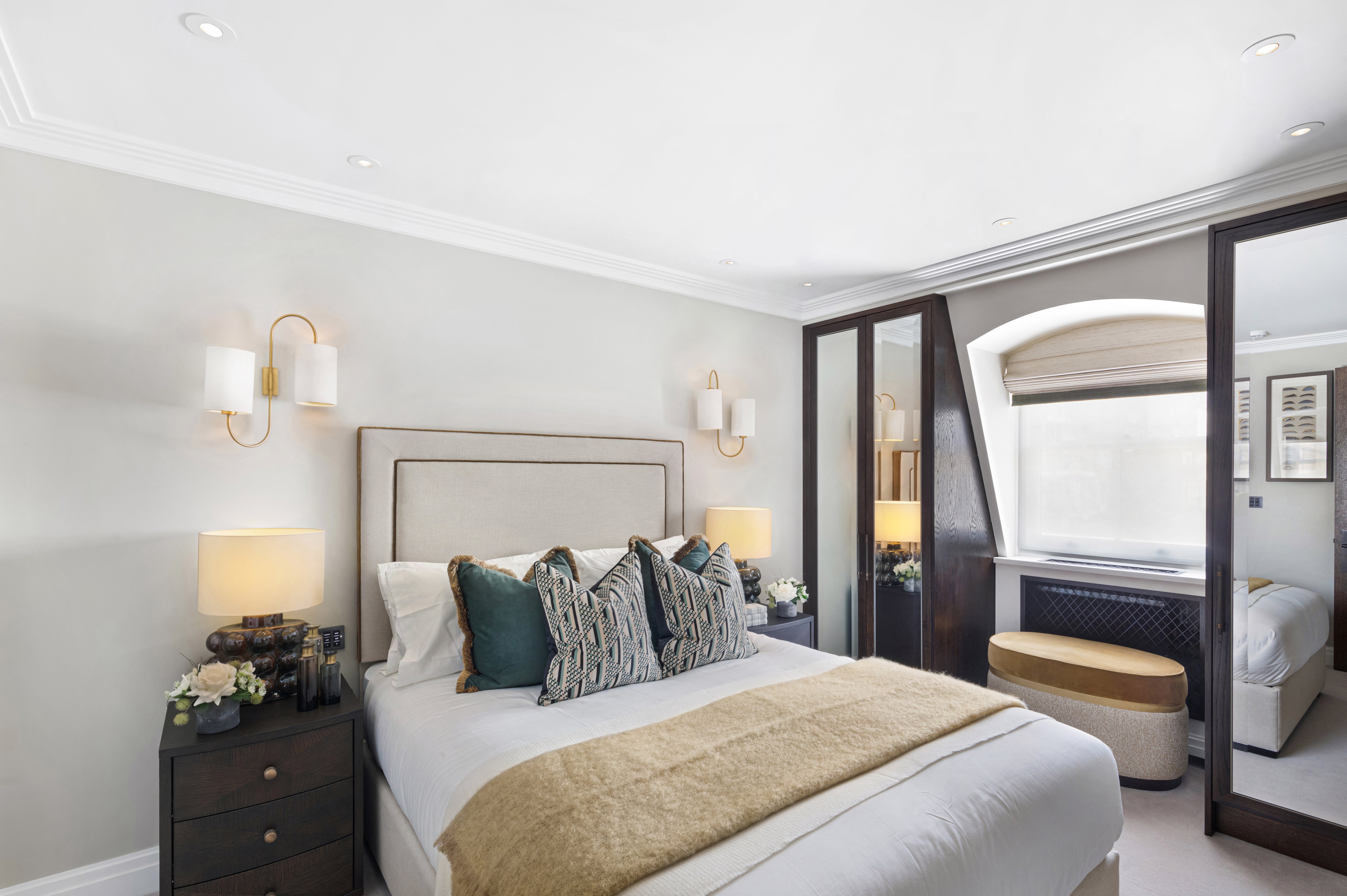 Flat Prince of Wales Terrace in Greater London